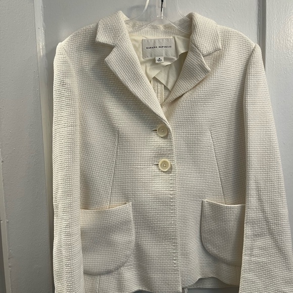 Banana Republic Jackets & Blazers - Banana Republic Blazer